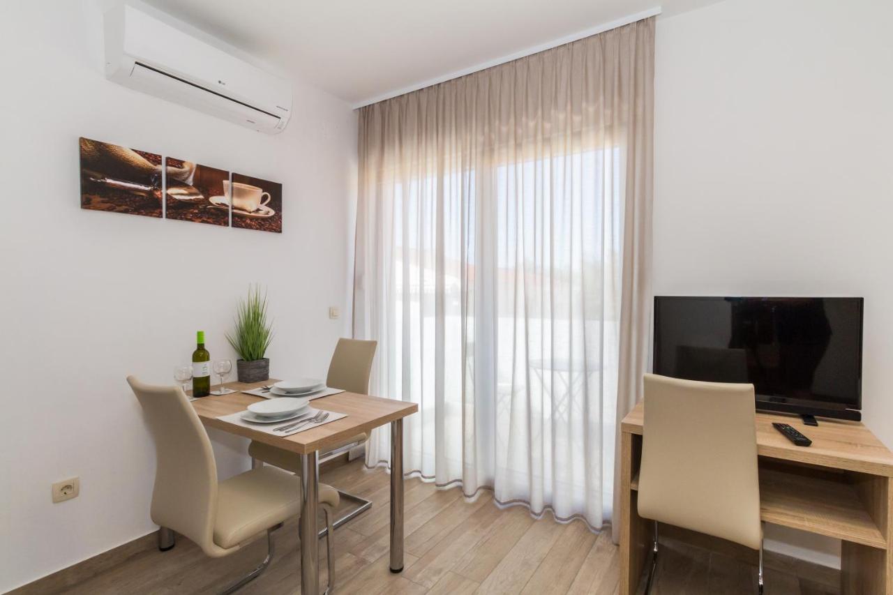 Villa Astoria Biograd Na Moru Dış mekan fotoğraf