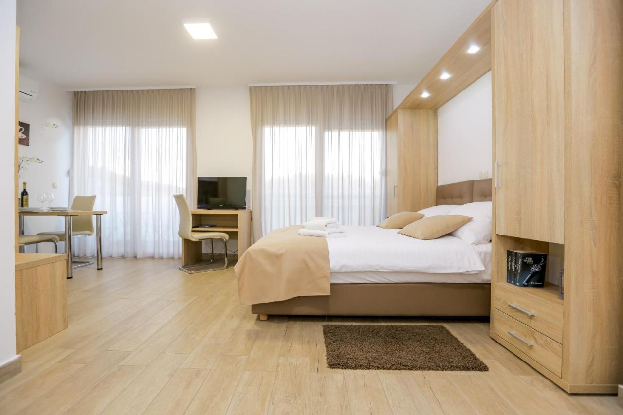 Villa Astoria Biograd Na Moru Dış mekan fotoğraf